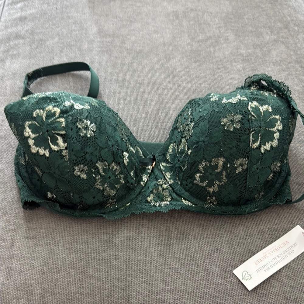 Victoria's Secret Green Lace Underwire Bra
